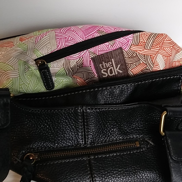The Sak Shoulder Bag - Picture 14 of 16